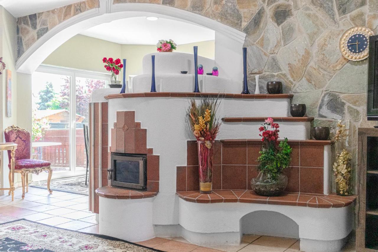 Exquisite Shared Villa - Your Private Room In This Beautiful Home فيينا المظهر الخارجي الصورة