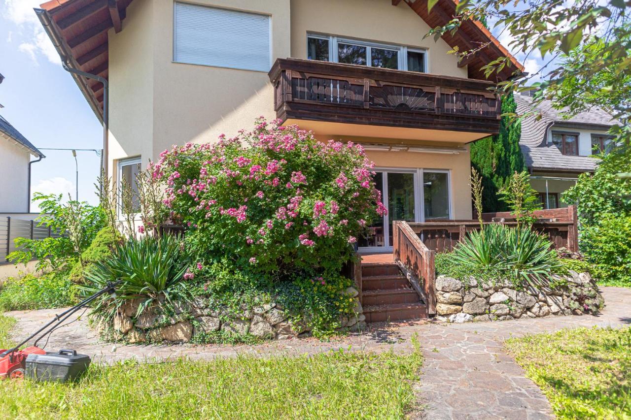 Exquisite Shared Villa - Your Private Room In This Beautiful Home فيينا المظهر الخارجي الصورة