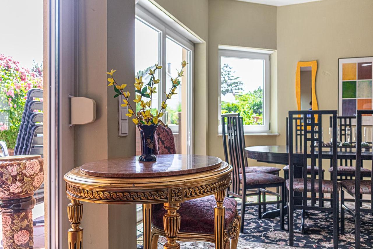 Exquisite Shared Villa - Your Private Room In This Beautiful Home فيينا المظهر الخارجي الصورة