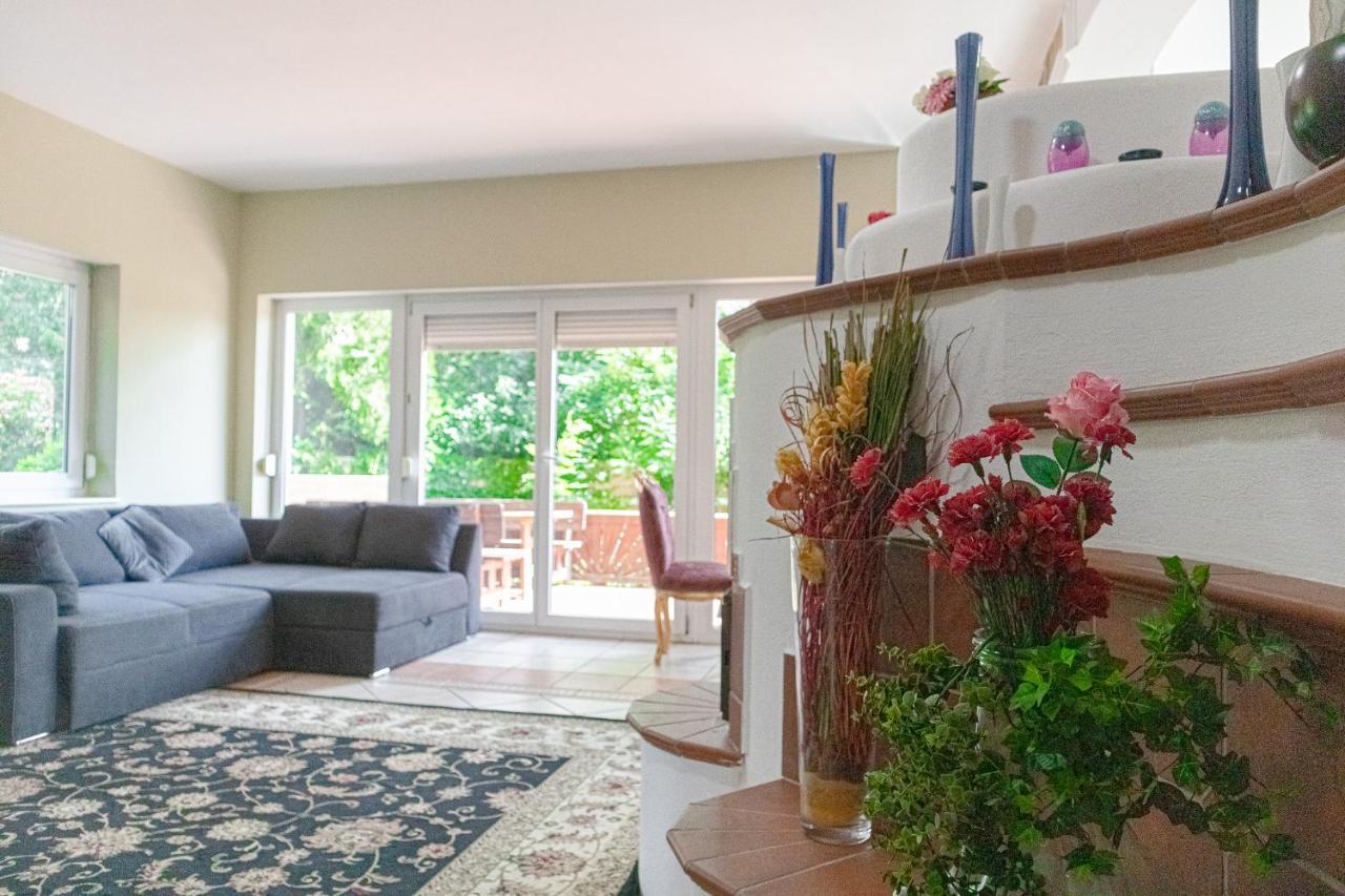 Exquisite Shared Villa - Your Private Room In This Beautiful Home فيينا المظهر الخارجي الصورة